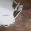 Fiambrera con cubiertos